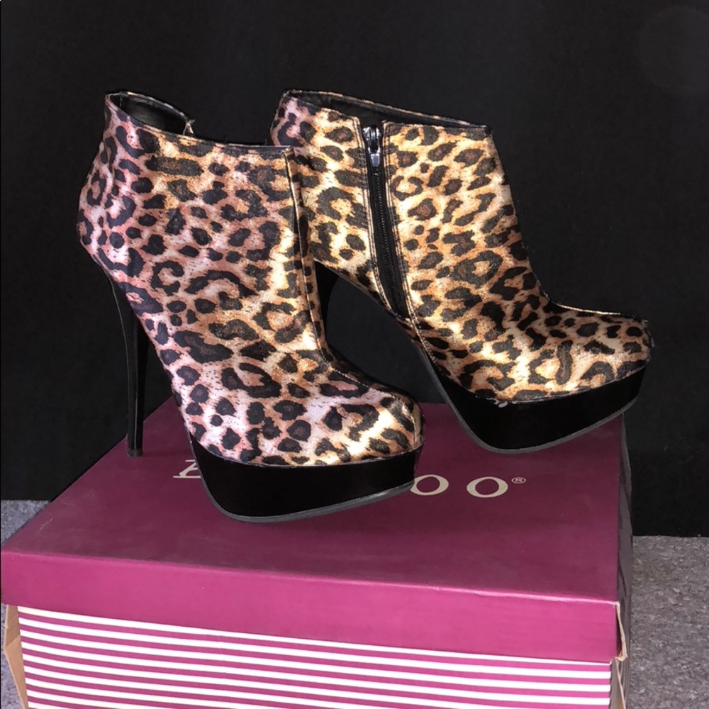 Leopard ankle boots